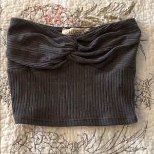 GREY CROP TOP
